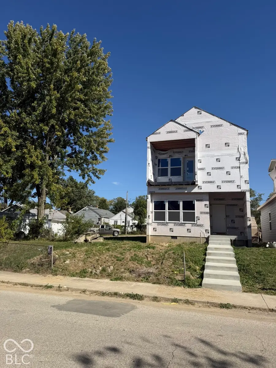 215 N Keystone Avenue, Indianapolis, IN 46201 - #2