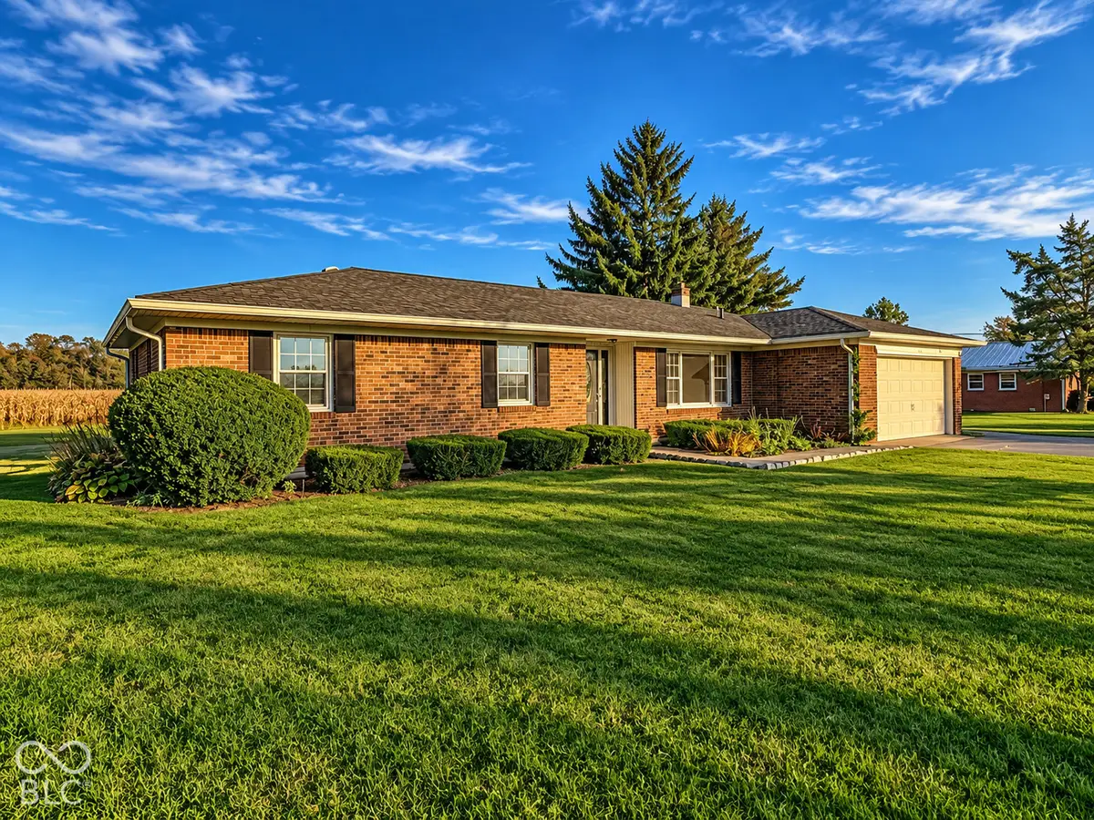 6955 S County Road 200 W, Clayton, IN 46118 - #1