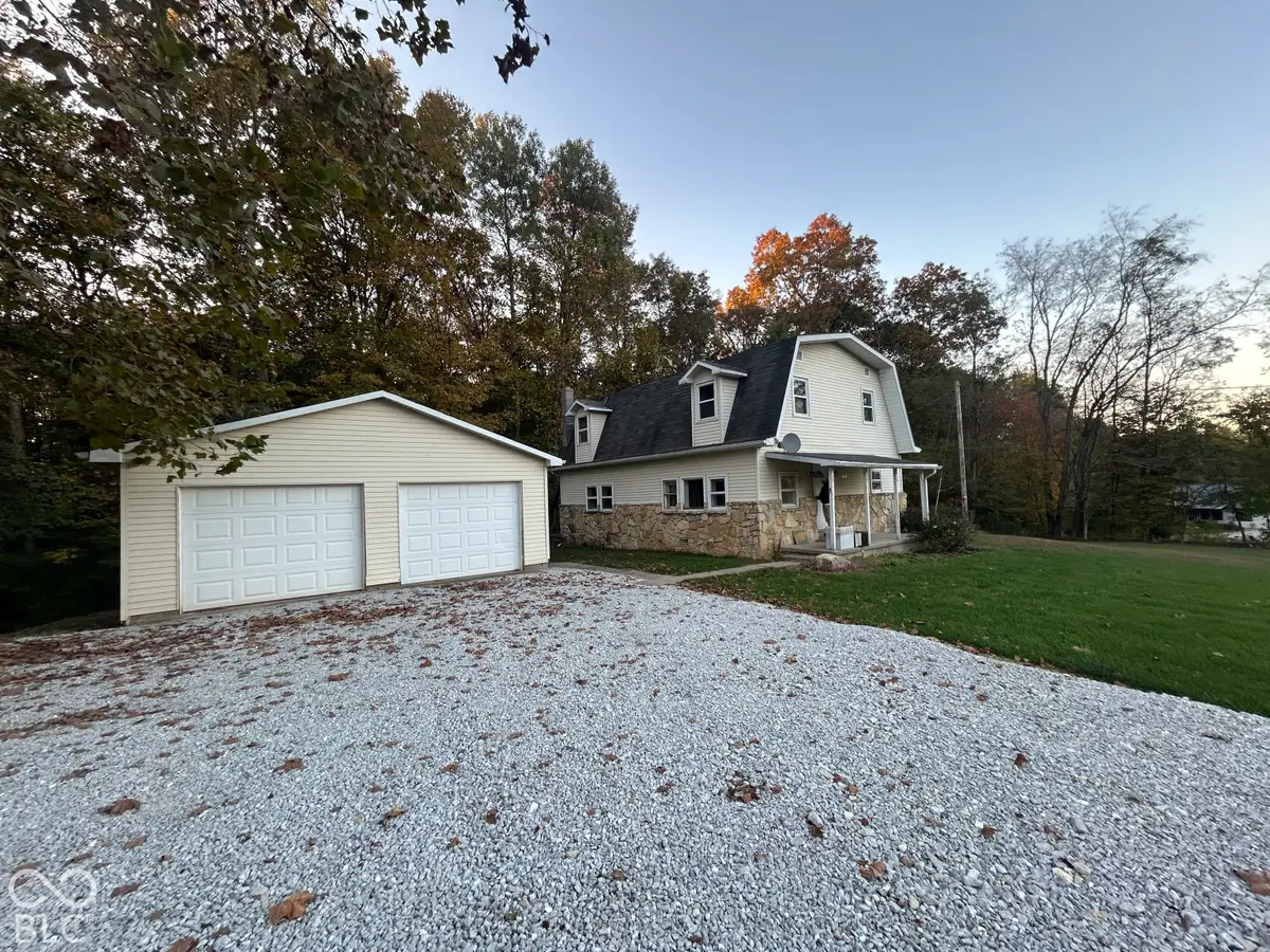 6381 S County Road 220 Sw, Greensburg, IN 47240 - #1