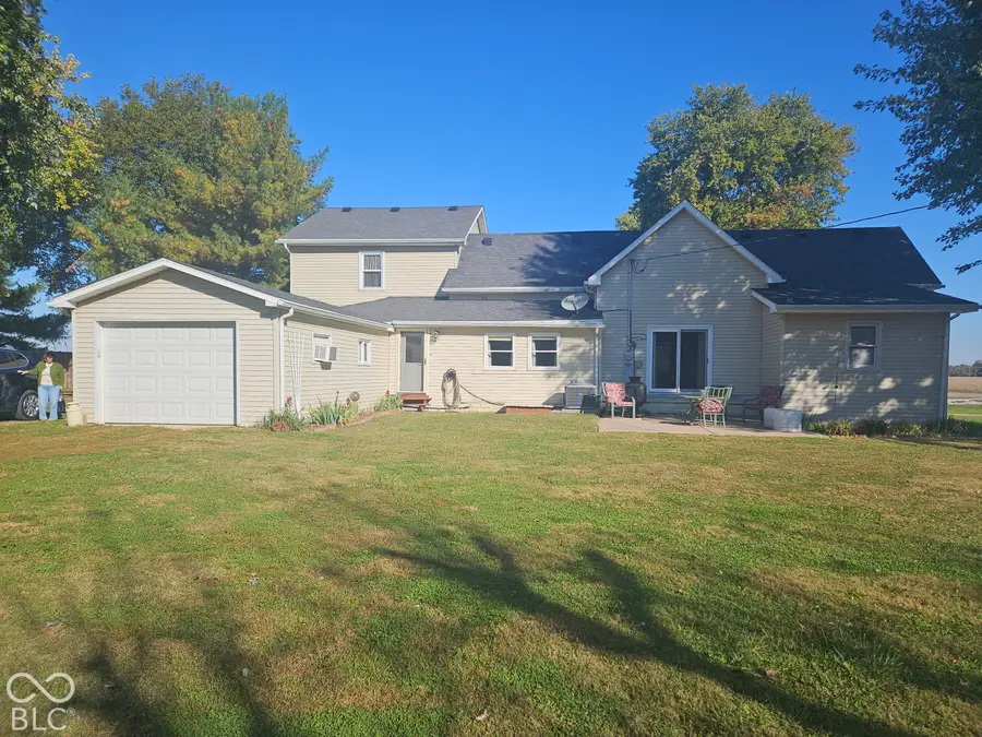 657 N 350 W, Shelbyville, IN 46176 - #2