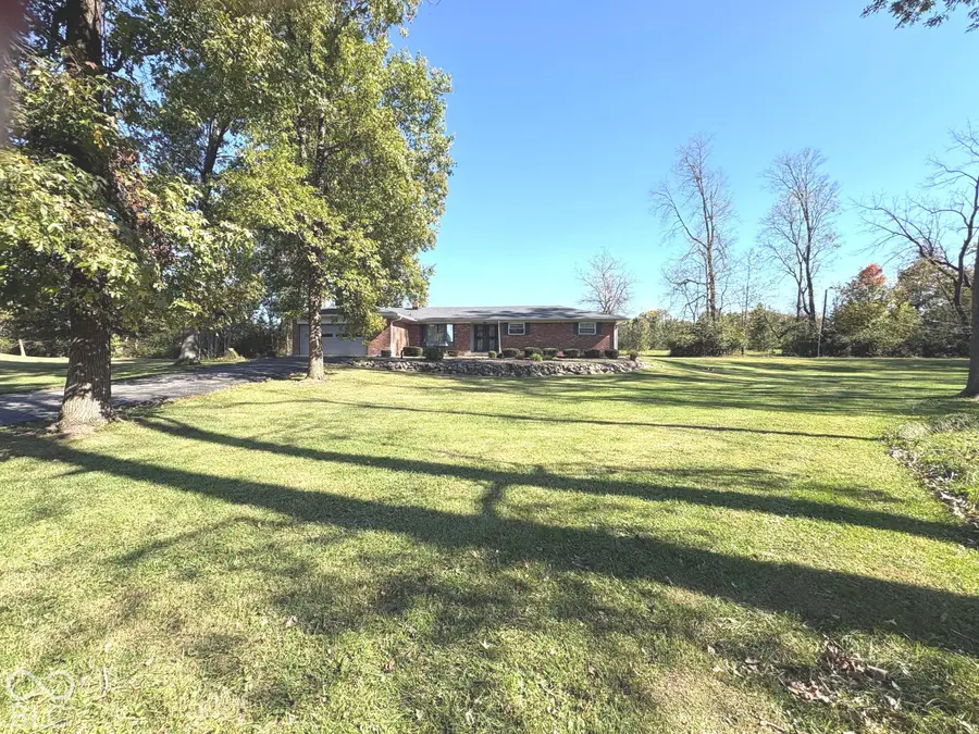 11615 Crestwood Court, Indianapolis, IN 46239 - #2