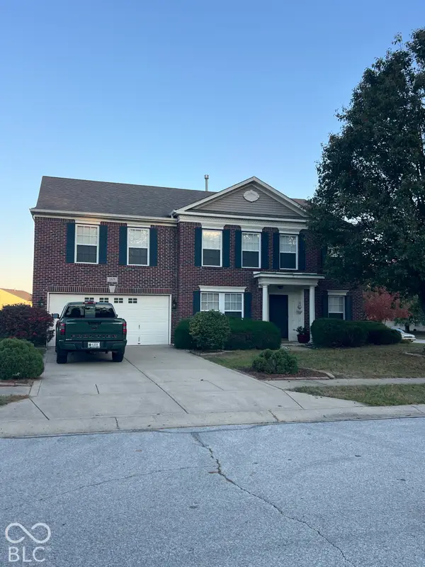 1829 Fortner Drive, Indianapolis, IN 46231