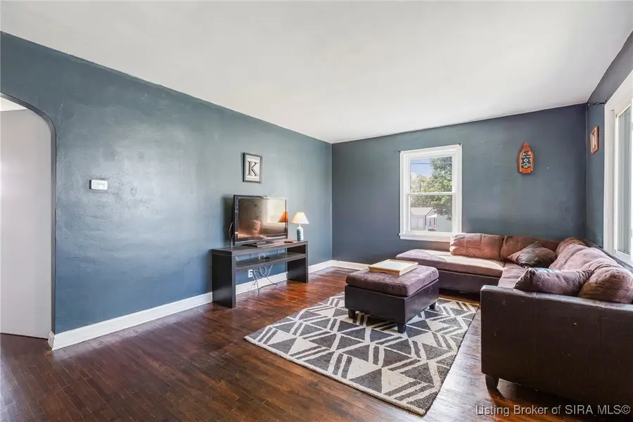 3485 E Bradford Road Ne, Greenville, IN 47124 - Image #2