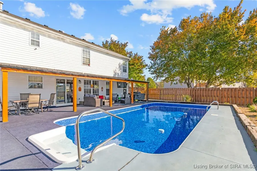 2187 Rolling Hill Court, Columbus, IN 47201 - Image #3