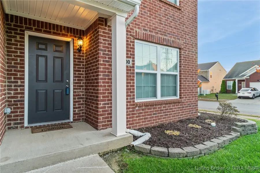 3200 Cotton Lane, Jeffersonville, IN 47130 - Image #2