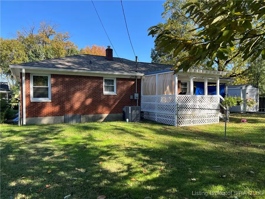 249 N Randolph Avenue, Clarksville, IN 47129 - Image #2