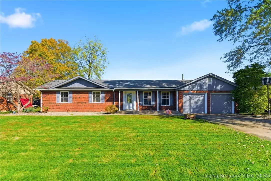 407 Hemlock Road, Jeffersonville, IN 47130 - Image #1