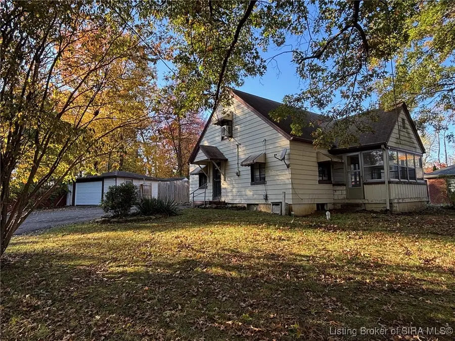 2823 1/2 Charlestown Road, New Albany, IN 47150 - Image #2