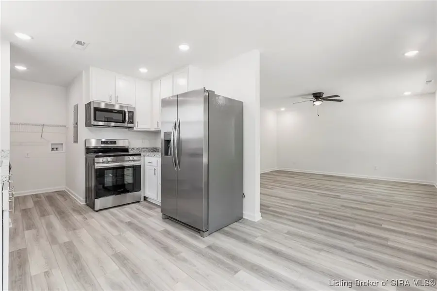 8007 Butler Road, Sellersburg, IN 47172 - Image #3