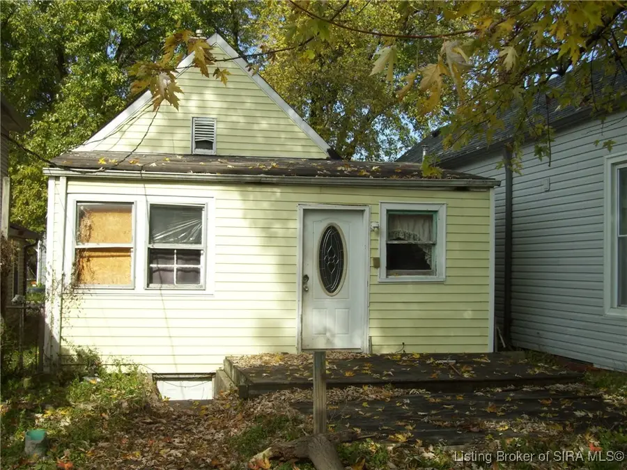 1104 Ekin Avenue, New Albany, IN 47150 - Image #2