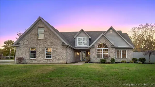 4120 Lakeside Drive, Sellersburg, IN 47172