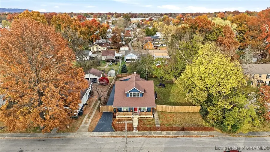 1324 Roosevelt Avenue, New Albany, IN 47150 - Image #3