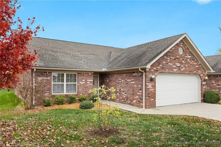 8459 Hunters Trace, Sellersburg, IN 47172 - Image #2