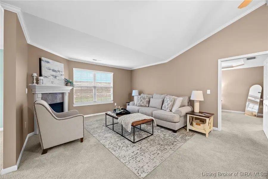 8459 Hunters Trace, Sellersburg, IN 47172 - Image #3