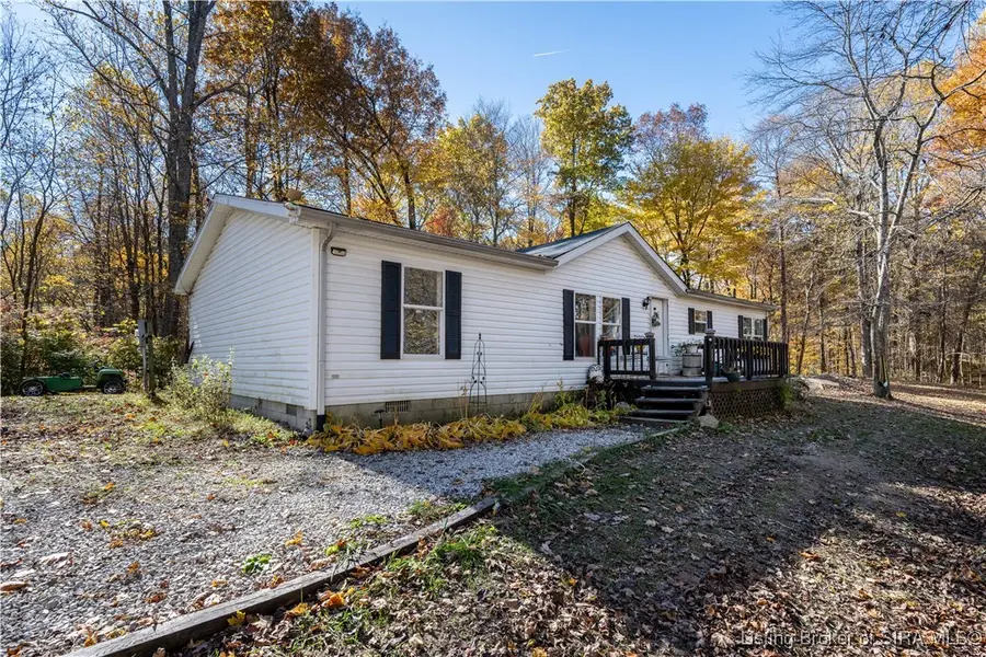 835 Hunters Road Ne, Palmyra, IN 47164 - Image #2