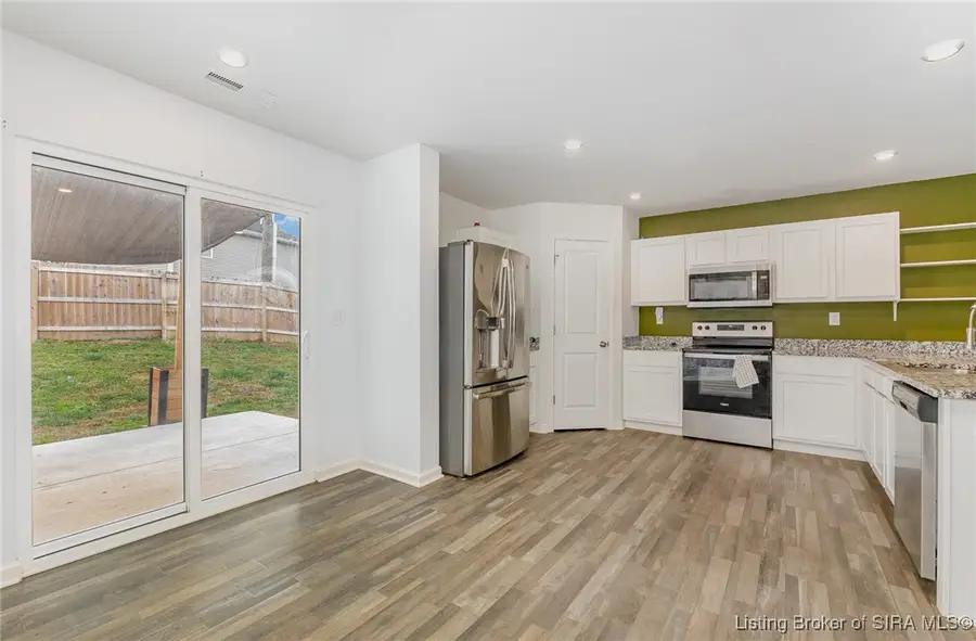 329 Berkley Road, Charlestown, IN 47111 - Image #3