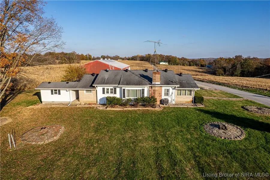 8261 W Cox Ferry Road, Campbellsburg, IN 47108 - Image #2