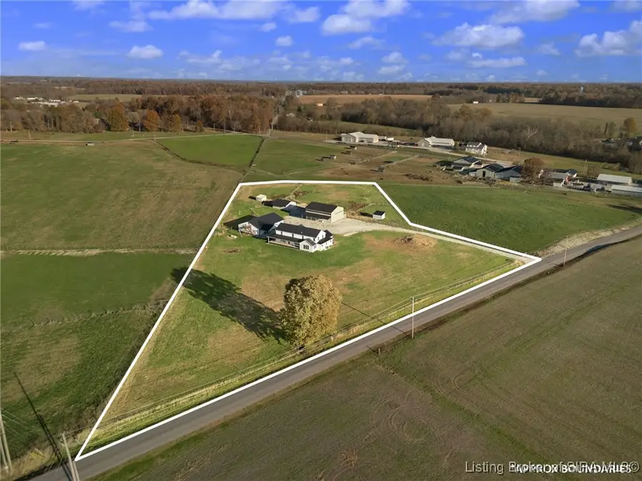 8705 Westport Road, Marysville, IN 47141 - Image #2