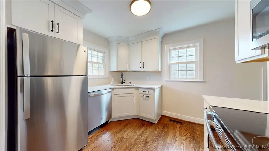 642 Taggart Avenue North, Clarksville, IN 47129 - Image #2