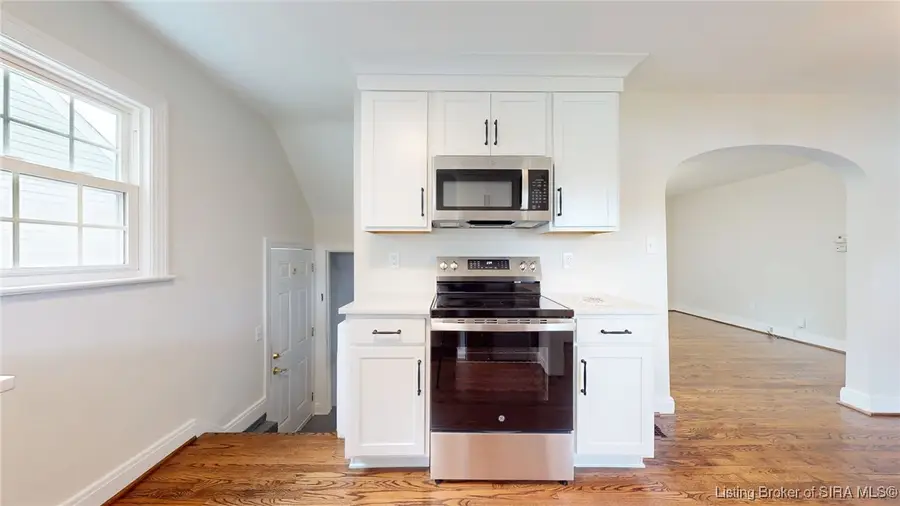 642 Taggart Avenue North, Clarksville, IN 47129 - Image #3