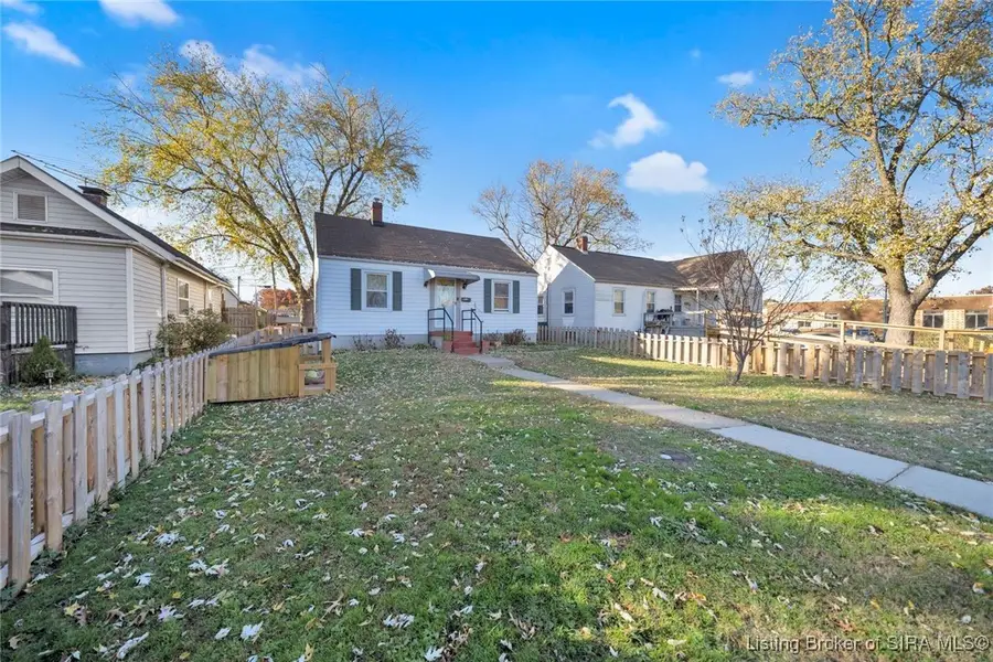 2511 Fairmont Avenue, New Albany, IN 47150 - Image #2