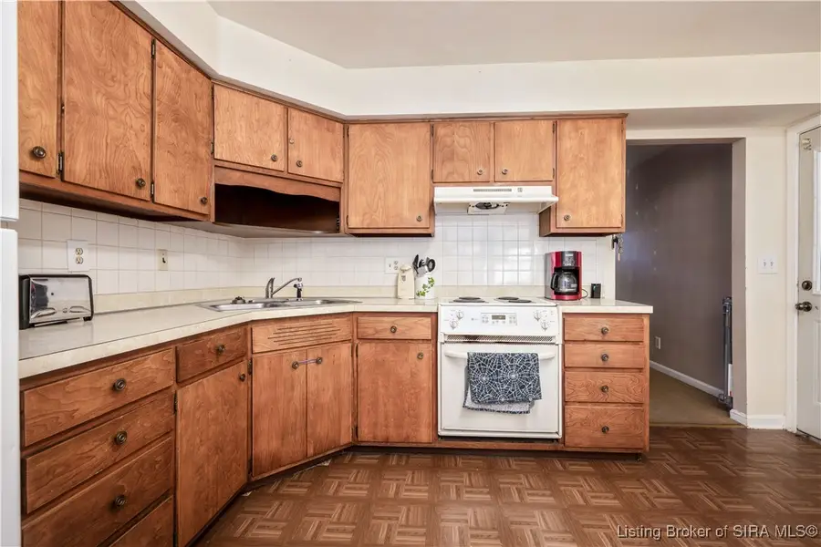 806 Iowa Street, Sellersburg, IN 47172 - Image #3