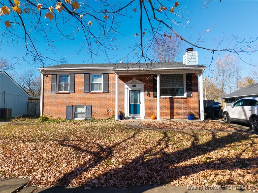 313 Fairwood Drive, Jeffersonville, IN 47130 - Image #1