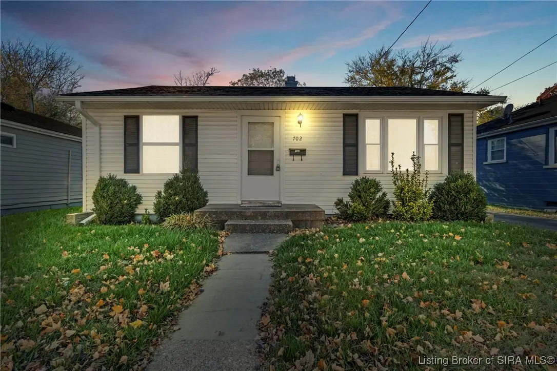 702 Crestview Court, Jeffersonville, IN 47130 - Image #1