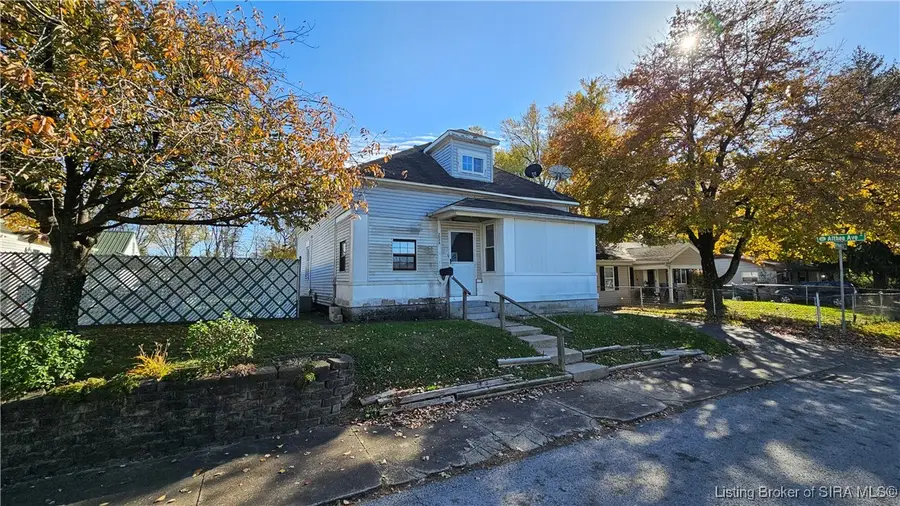 2024 E Market Street, New Albany, IN 47150 - Image #2