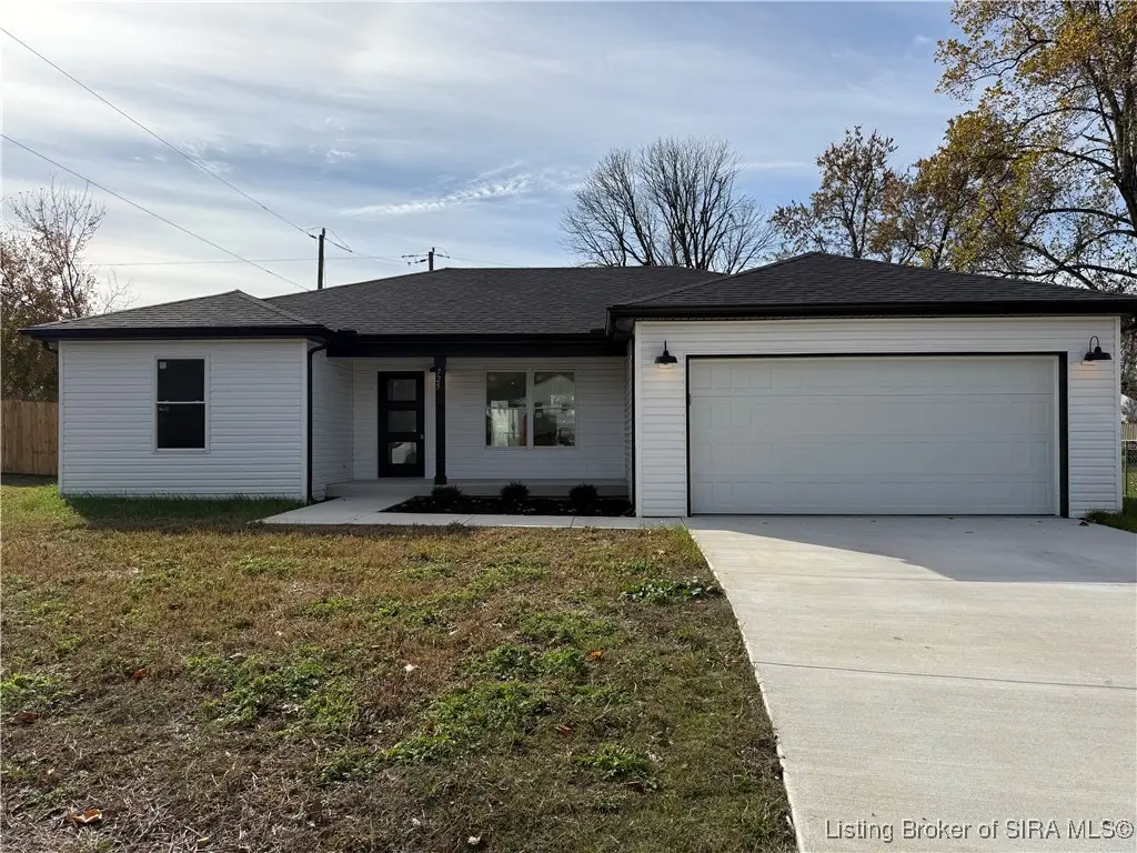 725 Higgins Drive, Jeffersonville, IN 47130 - Image #1