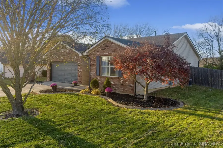 1404 Sandstone Drive, Jeffersonville, IN 47130 - Image #3