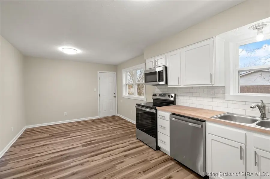 102 Lisa Lane, Charlestown, IN 47111 - Image #3