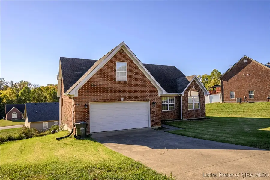 2817 Horse Trail Road, Jeffersonville, IN 47130 - Image #3