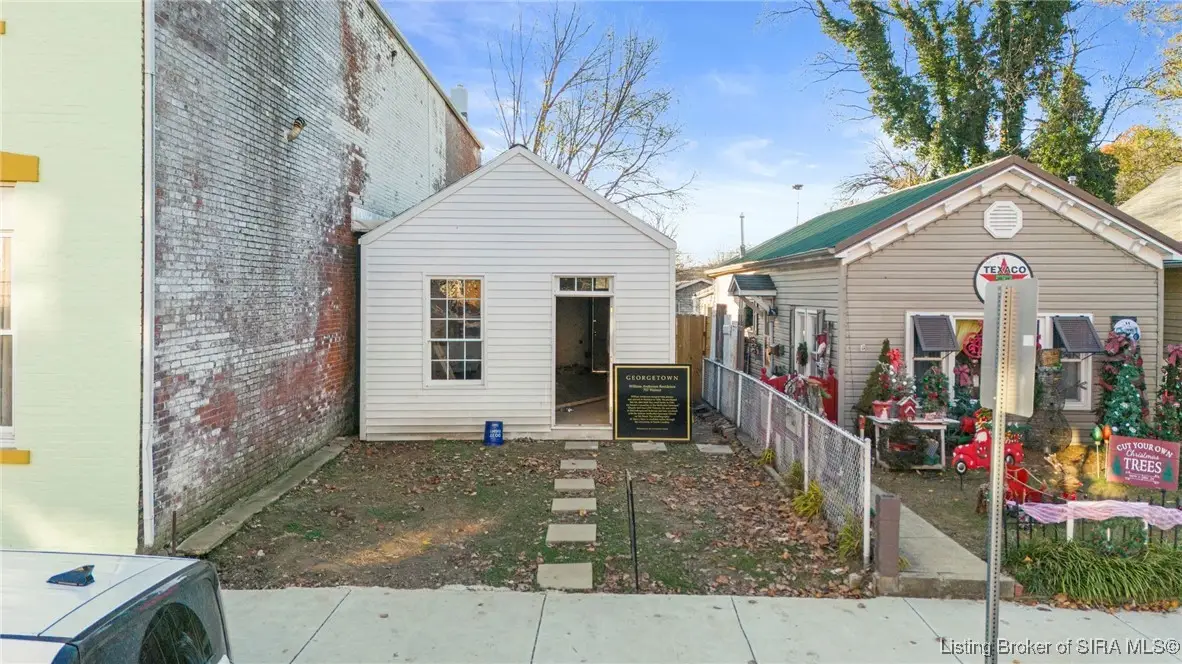 707 Walnut Street, Madison, IN 47250 - Image #1