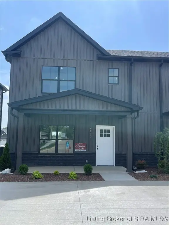 3517 Arbor Crossing Way #16, Jeffersonville, IN 47130