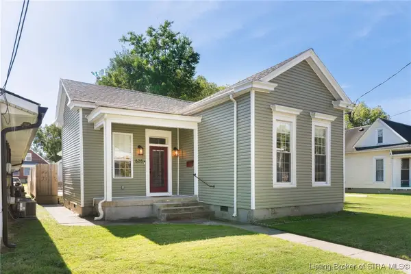 628 E Chestnut Street, Jeffersonville, IN 47130