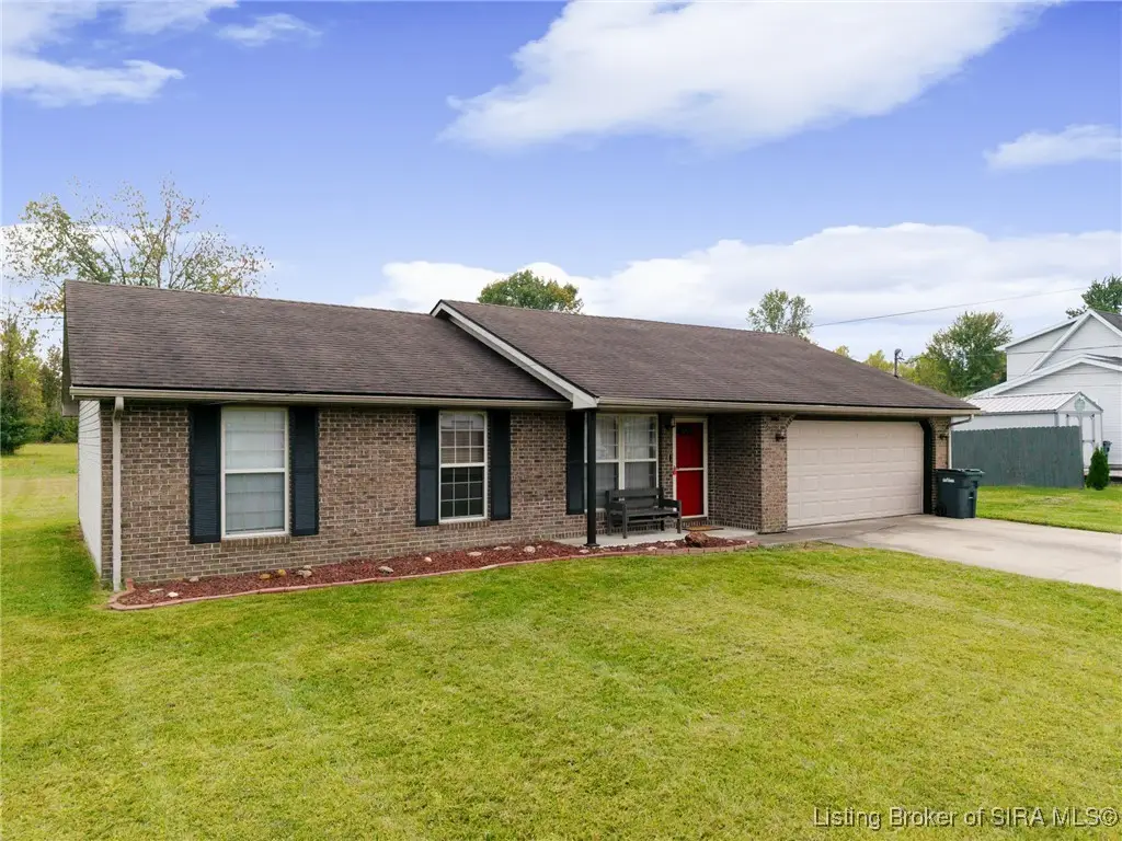 951 York Road, Scottsburg, IN 47170 - Image #1