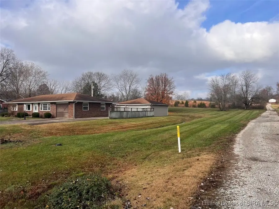 3707 Caney Road, Henryville, IN 47126 - Image #3