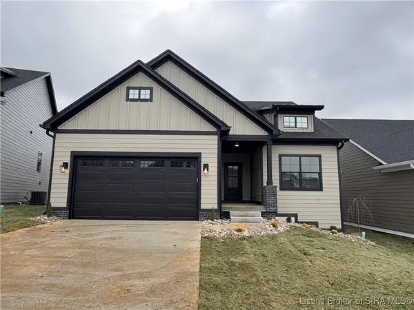 1036 Oskin Drive #203, Georgetown, IN 47122