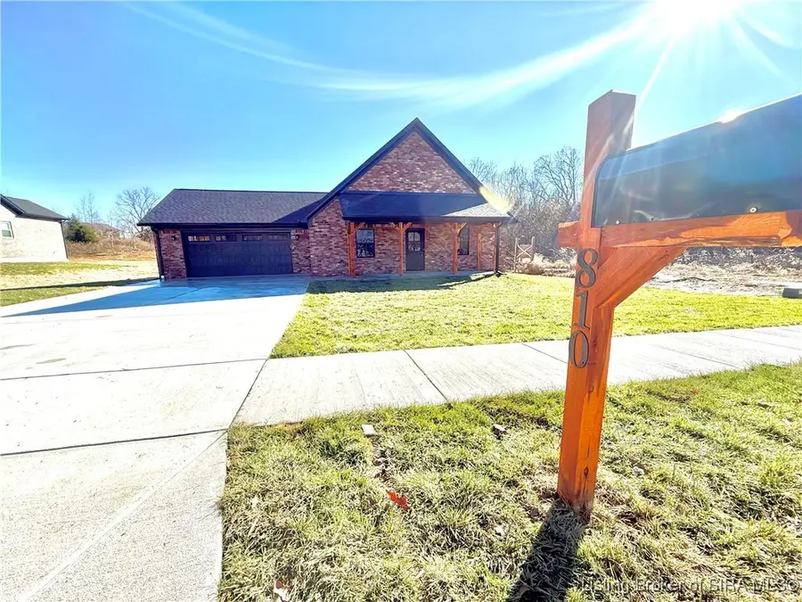 810 Castetter Road, Henryville, IN 47126 - Image #3