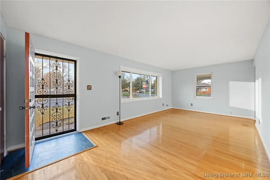 1901 Whippoorwill Drive, Jeffersonville, IN 47130 - Image #2