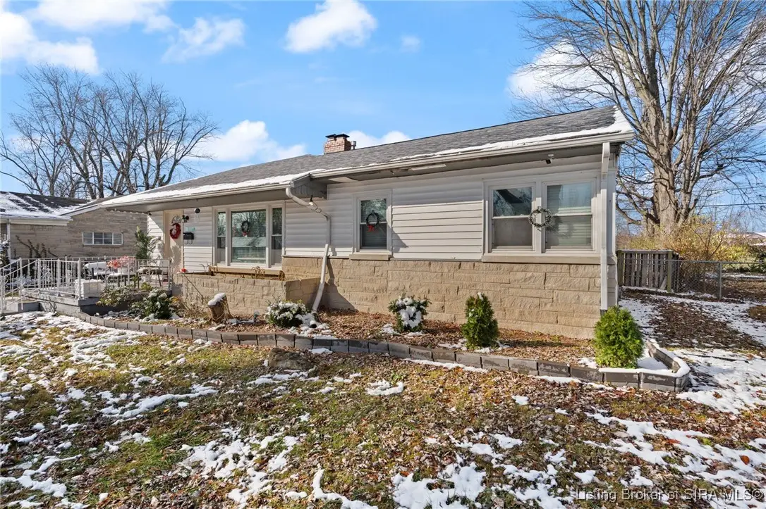 542 Kay Avenue, Sellersburg, IN 47172 - Image #1