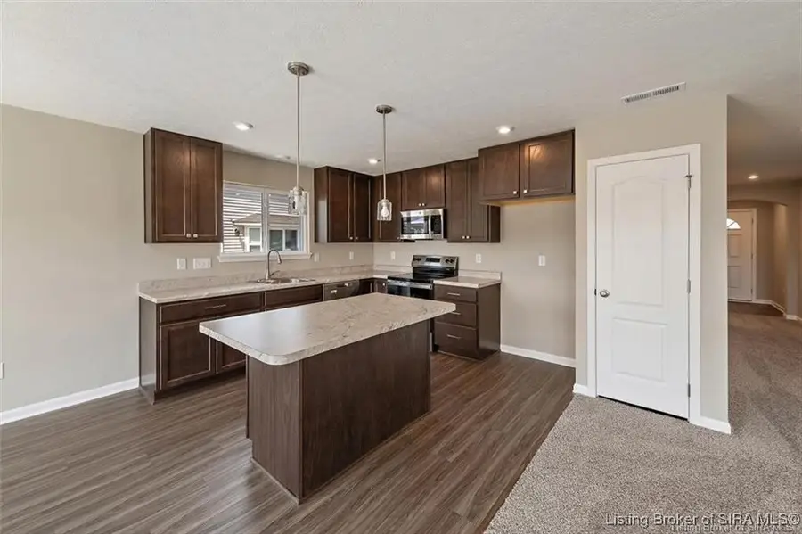 8211 Crescent Cove, Charlestown, IN 47111 - Image #3