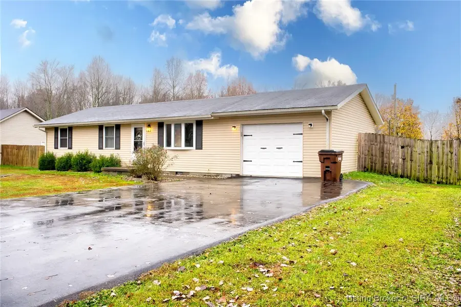 369 S Anna Lane, Scottsburg, IN 47170 - Image #2