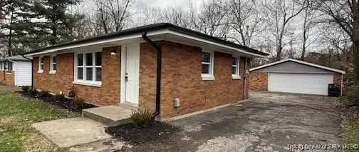 816 Elmwood Avenue, New Albany, IN 47150 - Image #3