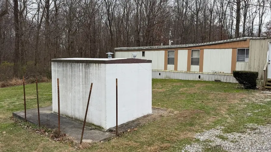 11127 Nadorff Road, Greenville, IN 47124 - Image #2