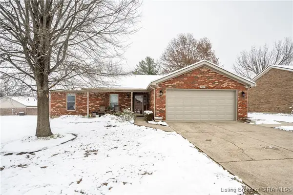 2444 Mallard Run, Jeffersonville, IN 47130