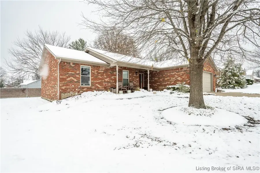 2444 Mallard Run, Jeffersonville, IN 47130 - Image #2