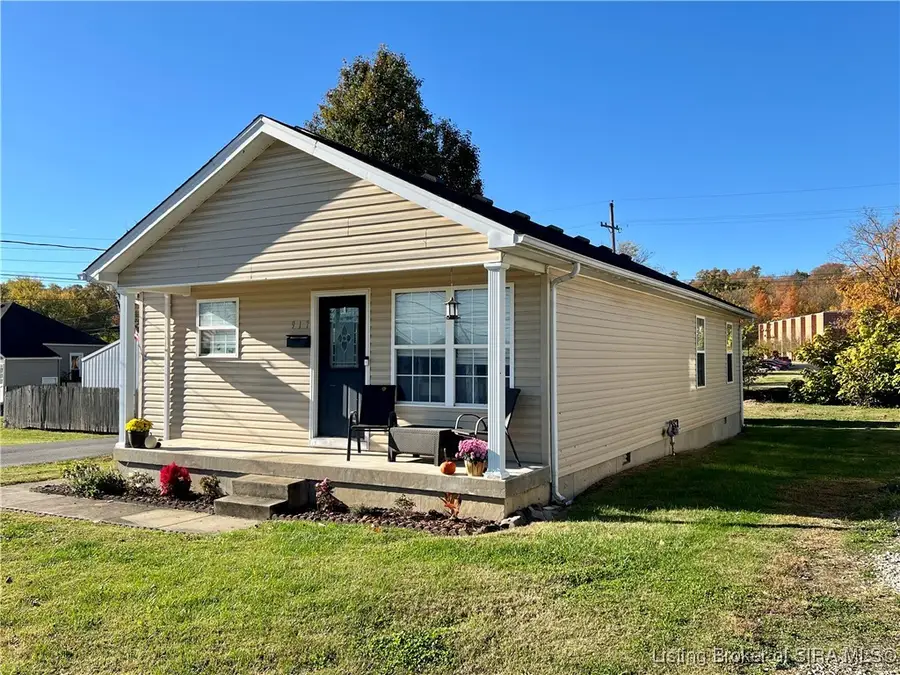 917 Valley View Road, New Albany, IN 47150 - Image #2