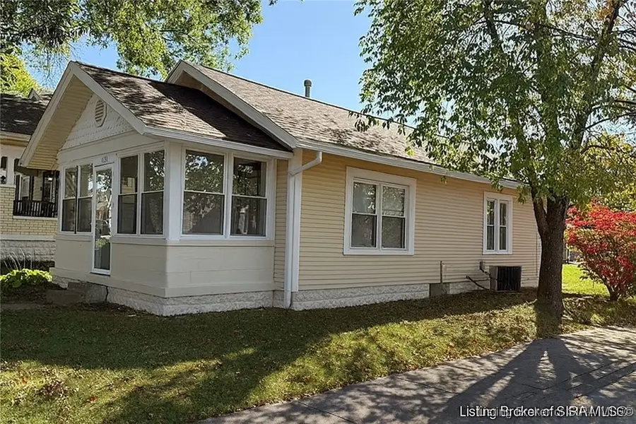 1131 Burton Avenue, New Albany, IN 47150 - Image #2